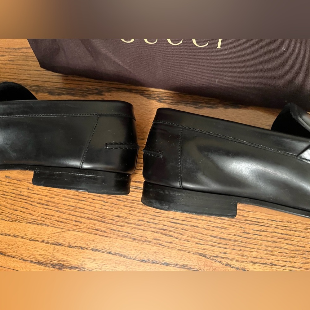 Gucci Men's Black Leather Slip-On Loafers - Picture 10 of 12